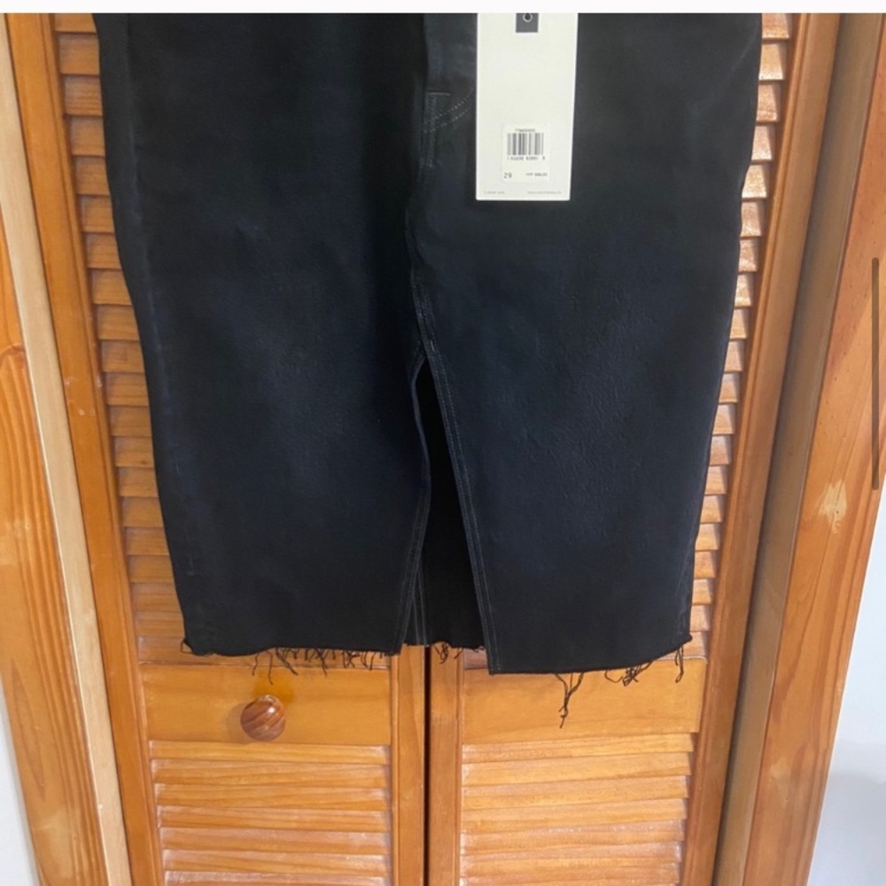 NEW Levi's Black Deconstructed Denim Pencil Skirt - Picture 6 of 12